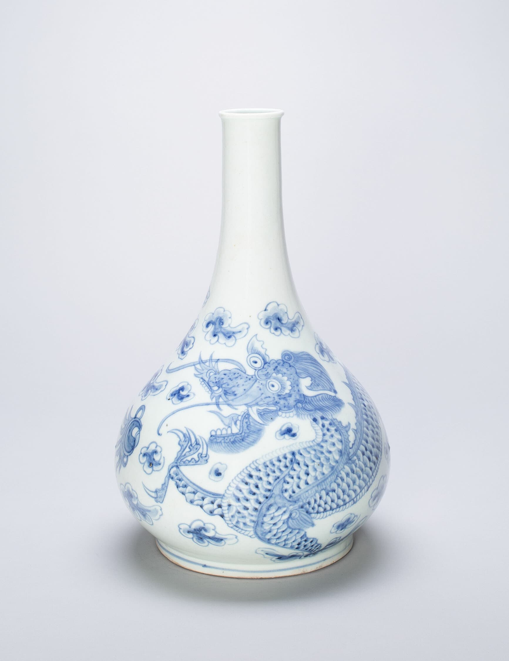 Vase with Dragon Motif
