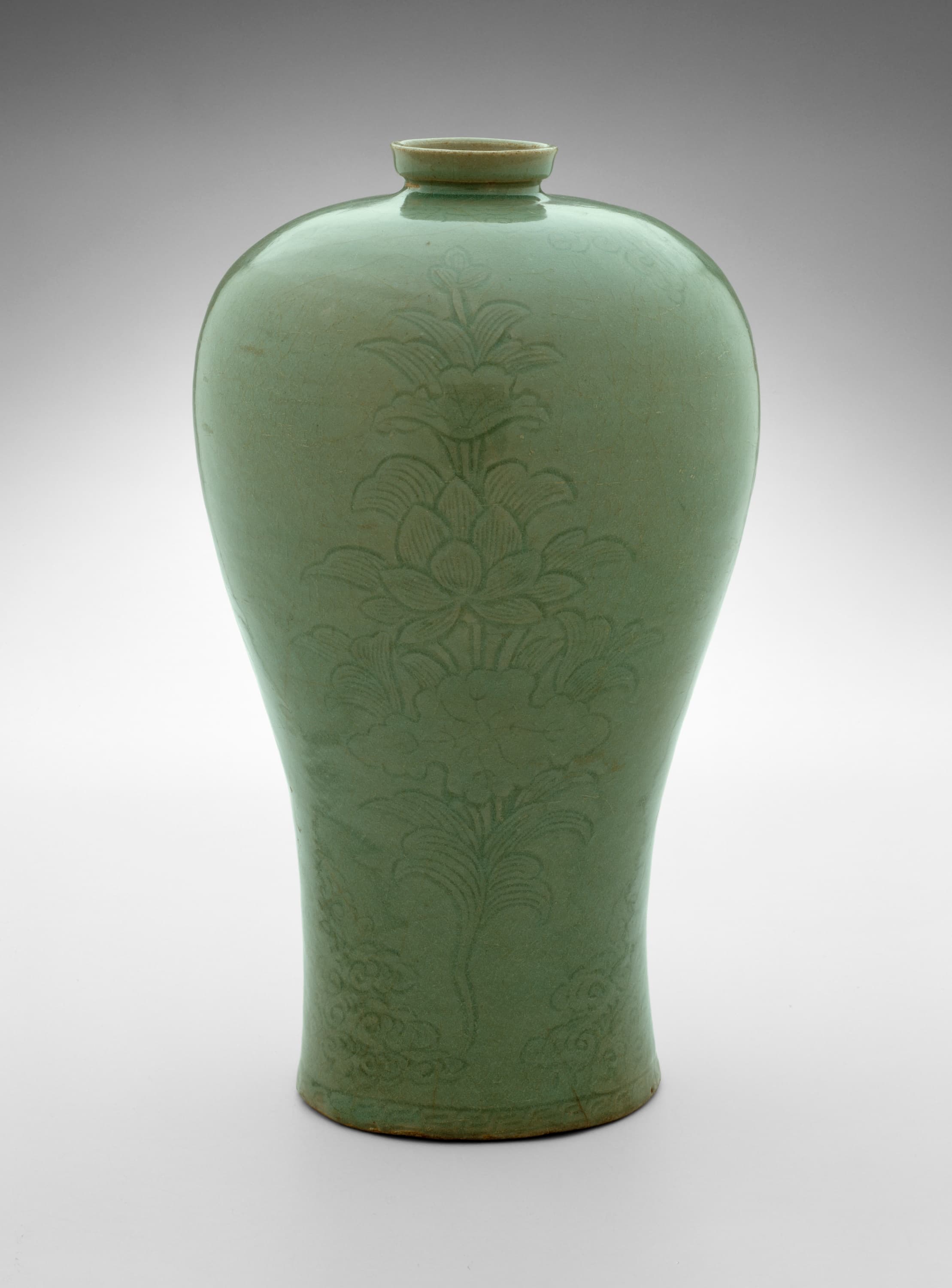 Plum Vase (Maebyeong) with Lotus Motif
